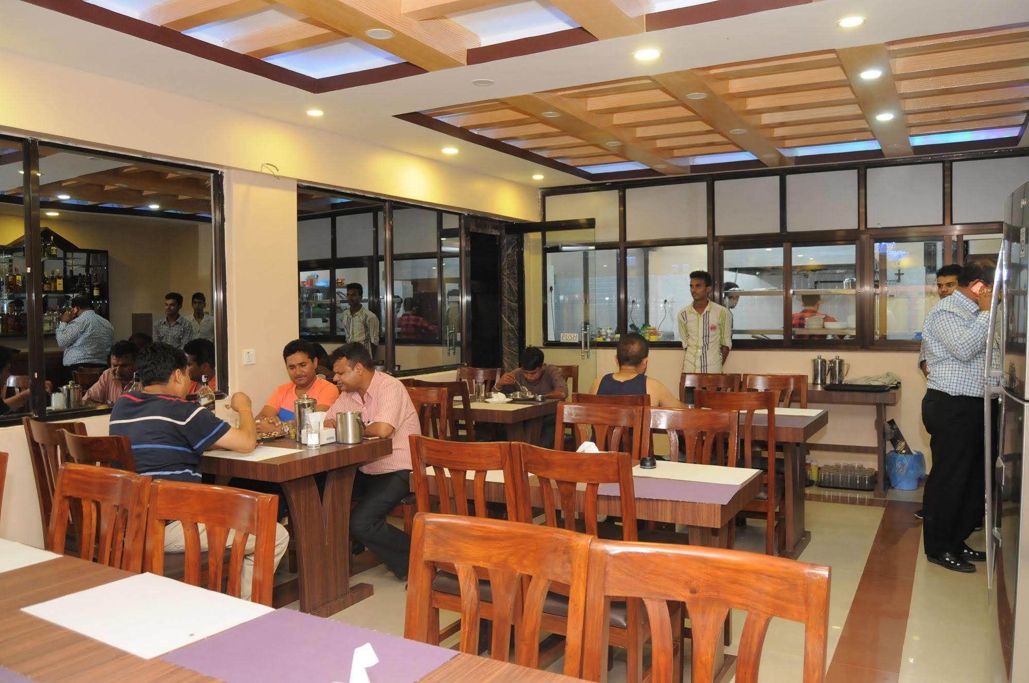 Hotel Bagmati Kathmandu Esterno foto