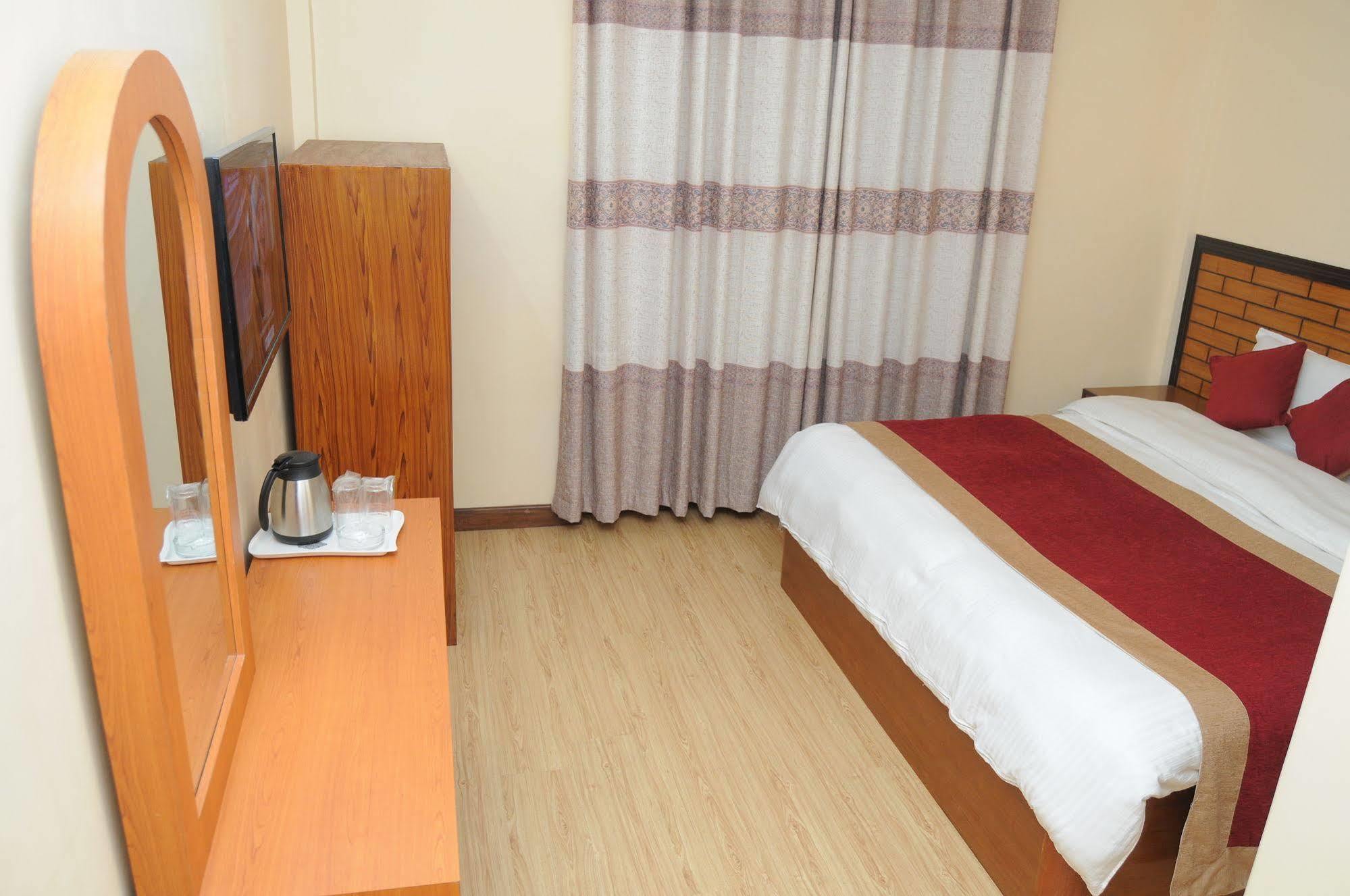 Hotel Bagmati Kathmandu Esterno foto